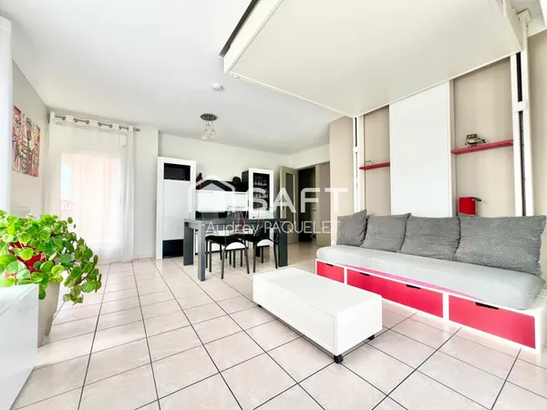 T4 lumineux avec terrasse, balcon, parking et cave - Proche centre ville et St Joseph