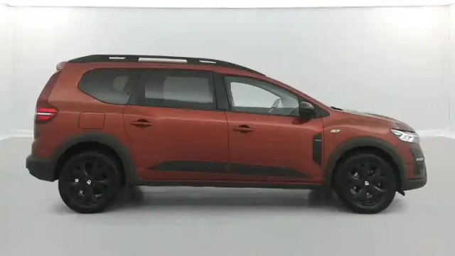 Dacia Jogger tce 110 7 places — photo 6