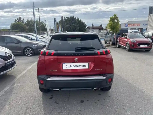 Peugeot 2008 1.2 puretech 130ch s&amp;s gt line eat8 7cv — photo 6