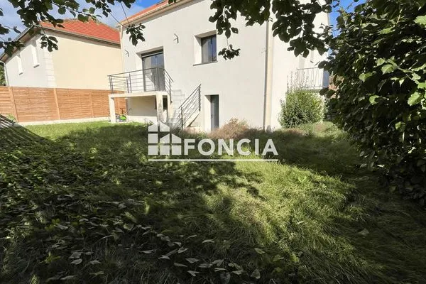 Maison 6 pièces 117 m²