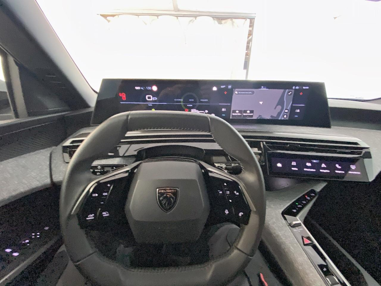 Peugeot 3008 hybrid 145 e-dcs6 allure — photo 12
