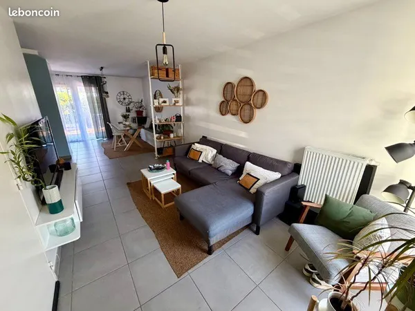 Maison récente de 80 m² - 3 chambres - Garage - Résidence sécurisée - Sans frais d'agence