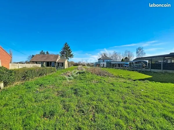 Terrain 1051 m² FENAIN