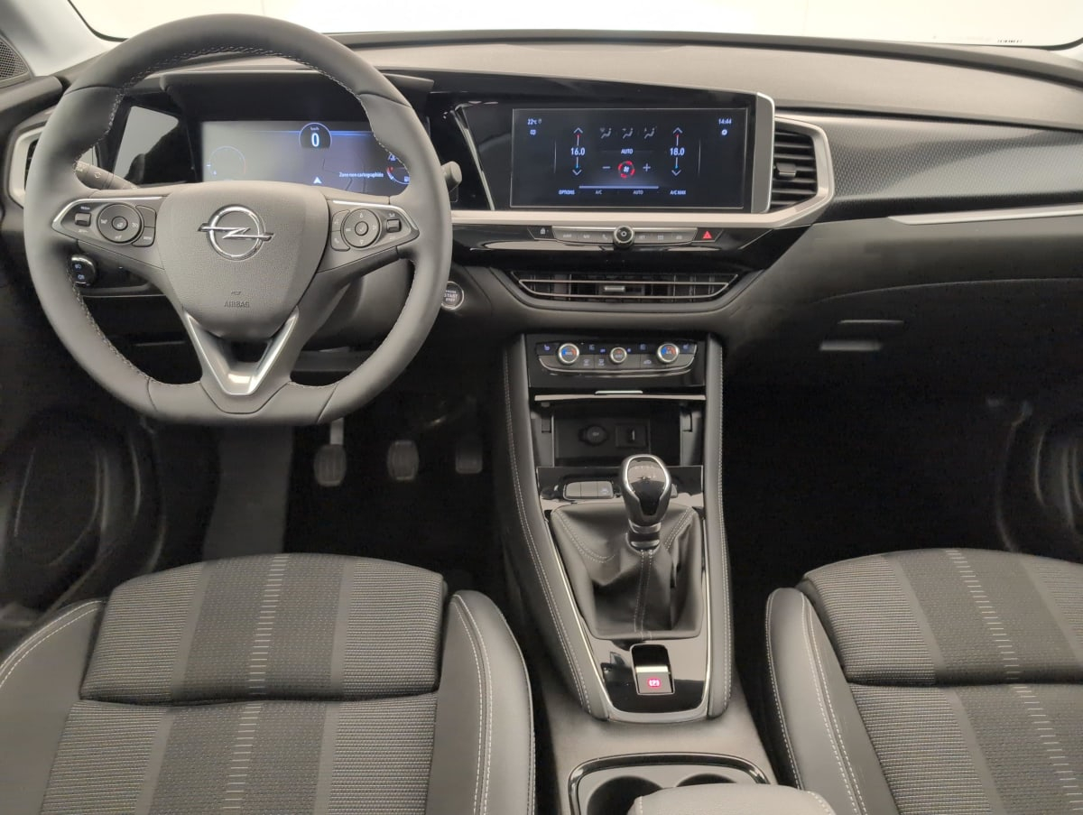 Opel Grandland — photo 12