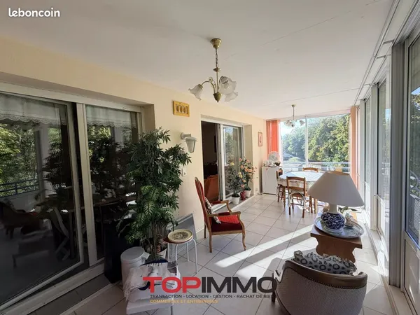 Appartement 3 pièces 101 m²