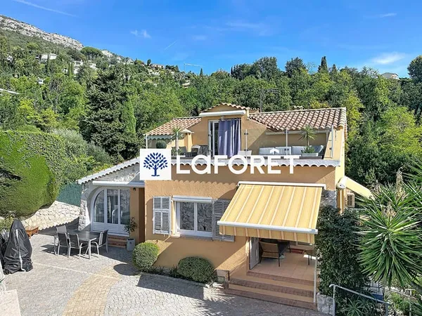 Maison Vence 9 pièce(s) 207 m2
