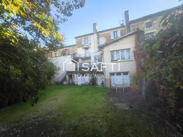 Grande maison de caractère 232 m² Coeur de Vic-Fezensac (Gers)