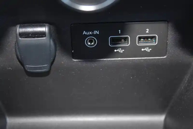 Renault Clio tce 90 — photo 15