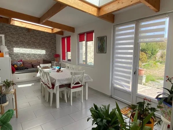 Maison 3 chambres, garage, jardin