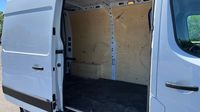 Renault Master F3500 L2H2 2.3 Blue dCi 135ch Confort Euro6E — photo 13