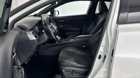 Toyota C-Hr 184h GR-Sport 2WD E-CVT MY22 — photo 12
