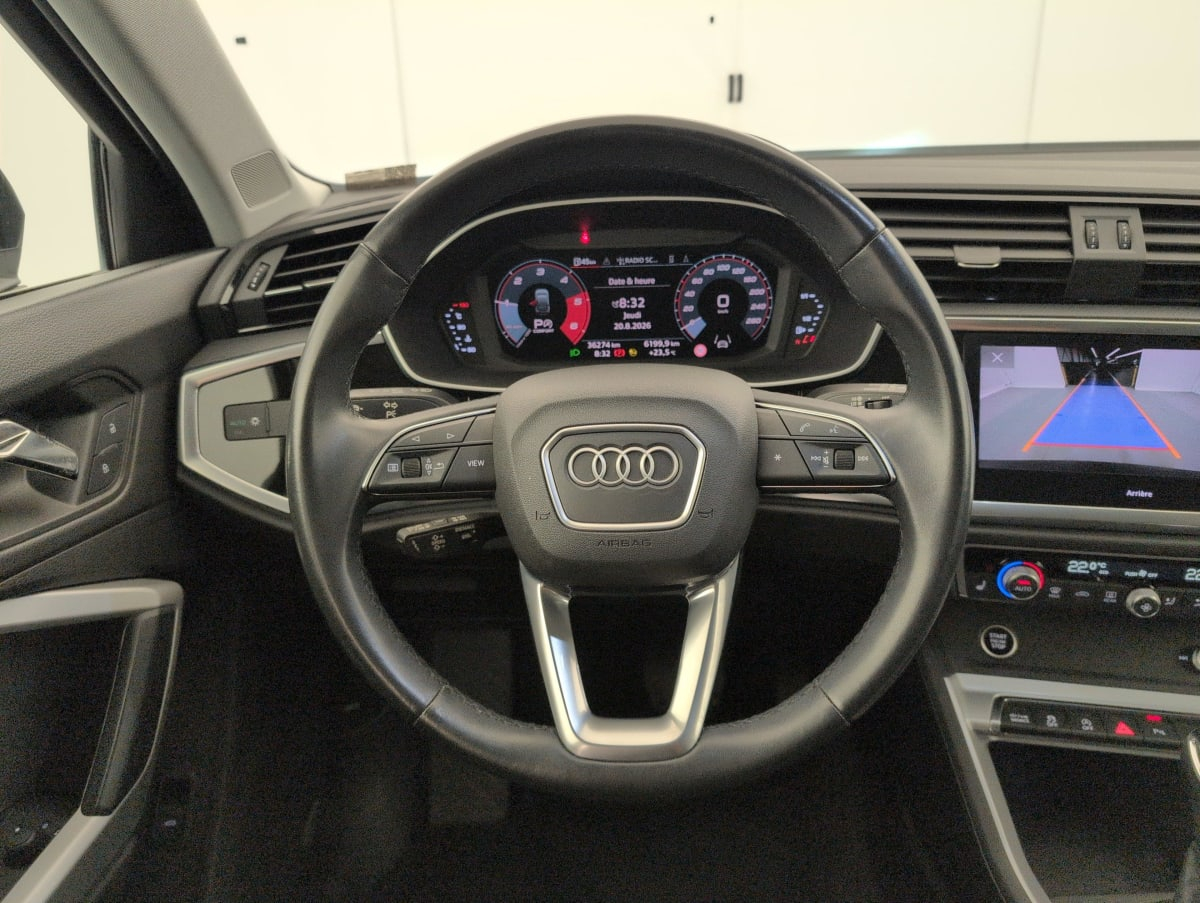 Audi Q3 Sportback — photo 14