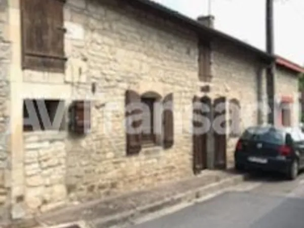 MAISON T4 + TRES GRAND JARDIN - JOINVILLE