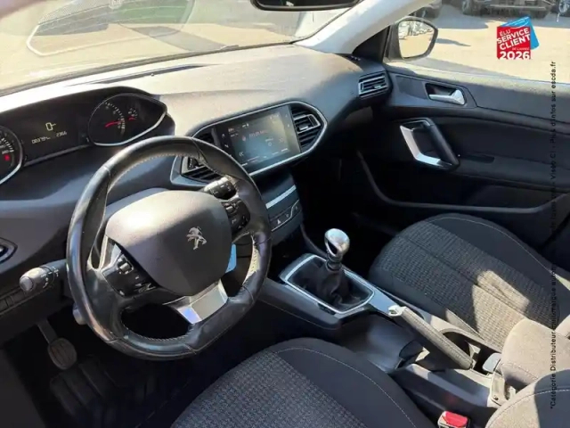 Peugeot 308 1.2 puretech 130ch ?6.c s&amp;s allure business — photo 16