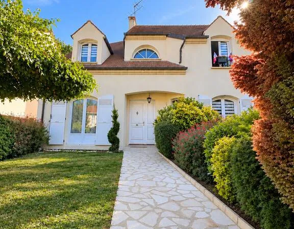 Maison 6 pièces 150 m²