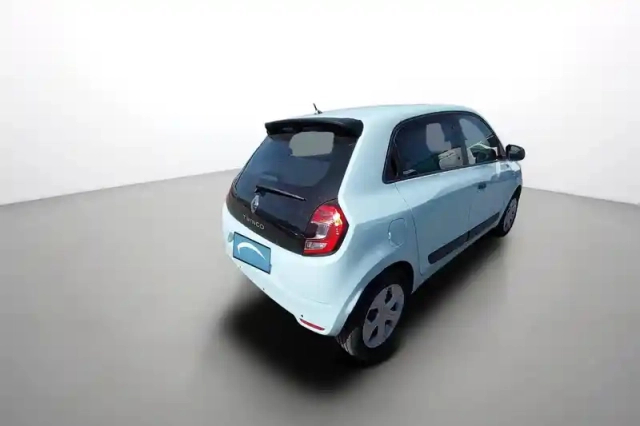 Renault Twingo iii e-tech — photo 6