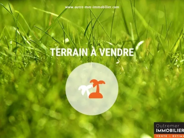 Beau terrain dans secteur stratégique