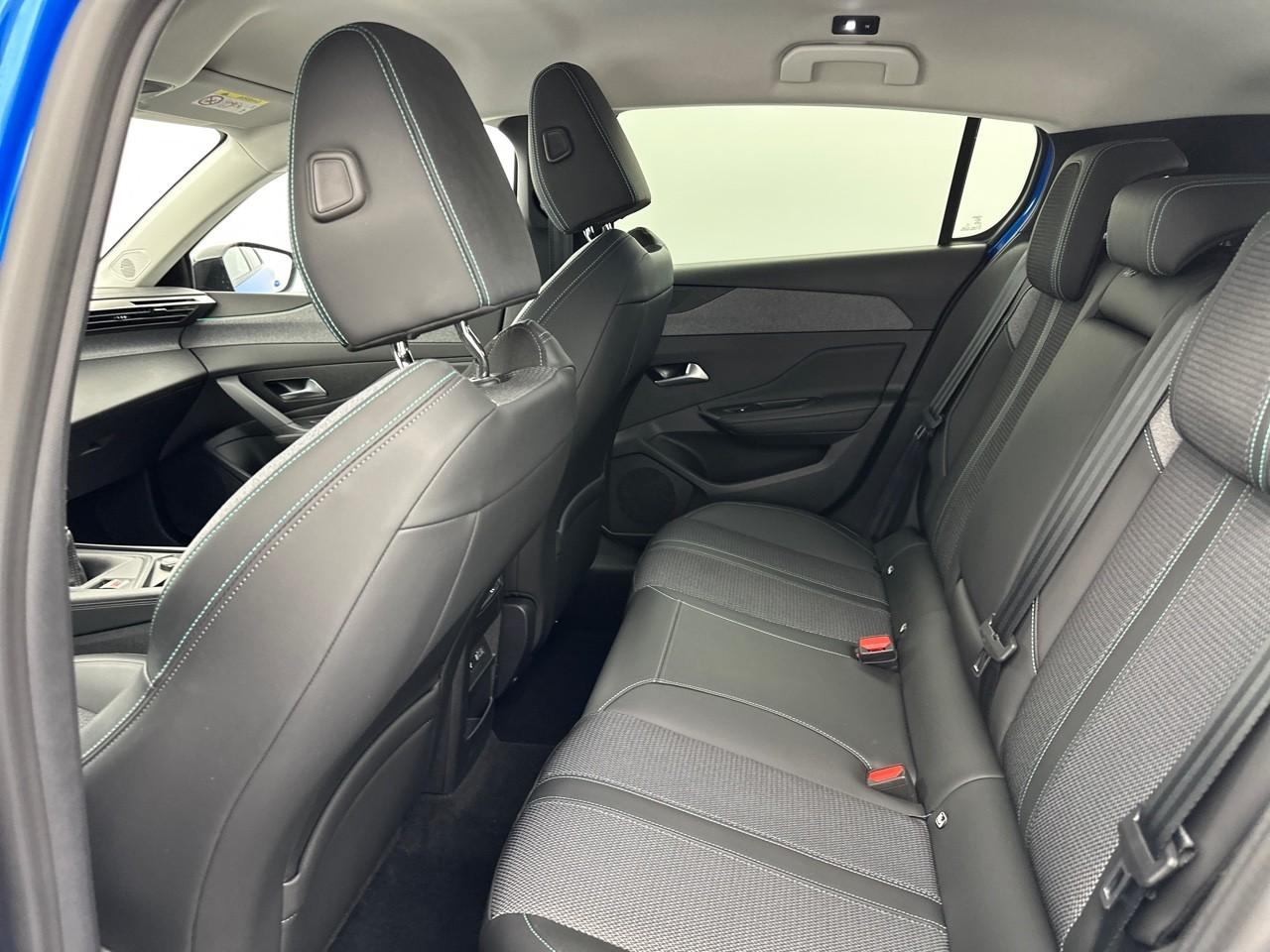 Peugeot 308 puretech 130ch s&s bvm6 allure — photo 12