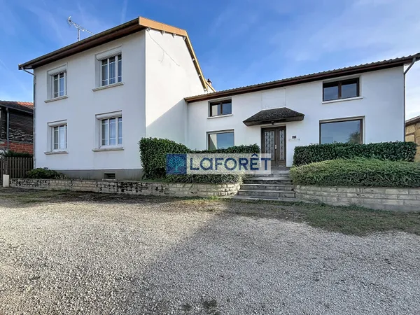 Maison 17 pièces 364 m²
