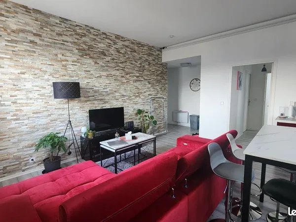 Location 3 pièces appartement meublé