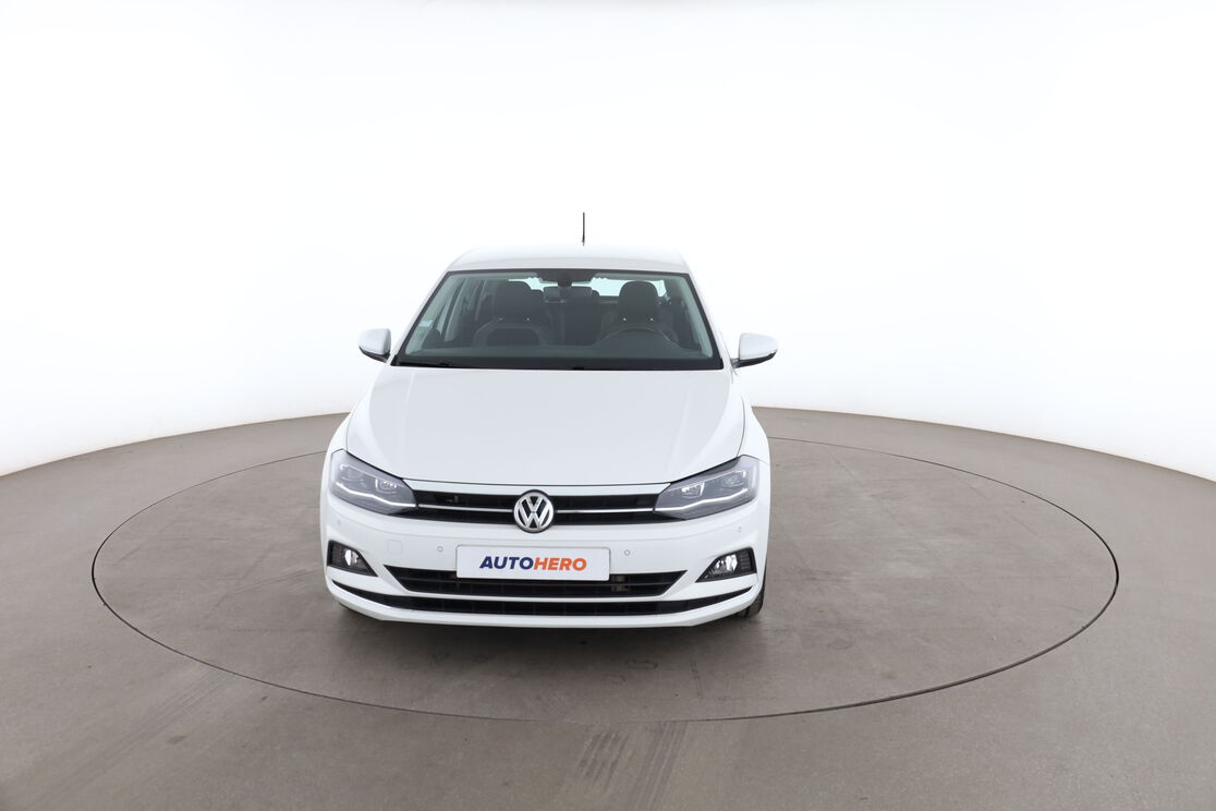 Volkswagen Polo 1.0 TSI Carat DSG7 — photo 8