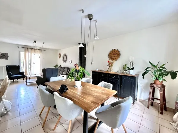 Maison 7 pièces 137 m²