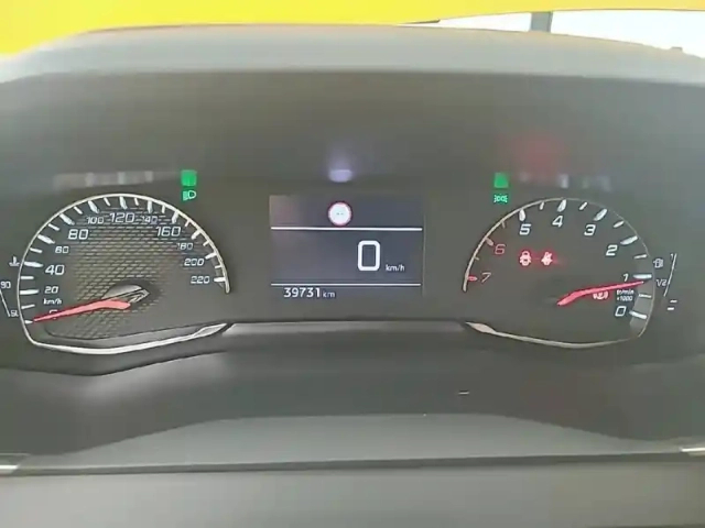 Peugeot 208 puretech 100 s&amp;s bvm6 — photo 40