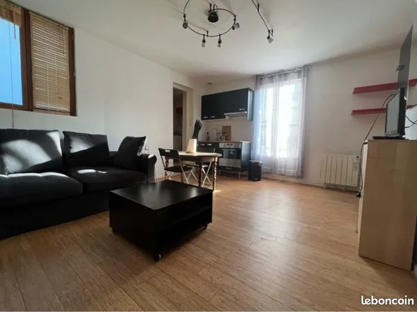 Location studio meublé TOURS hypercentre pour étudiant