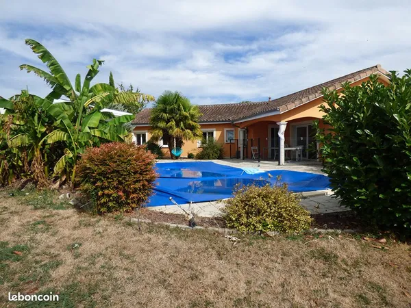 Villa 7 pièces 162 m²