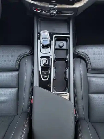 Volvo Xc60 t6 awd hybride rechargeable 253 ch+145 ch geartronic 8 — photo 28