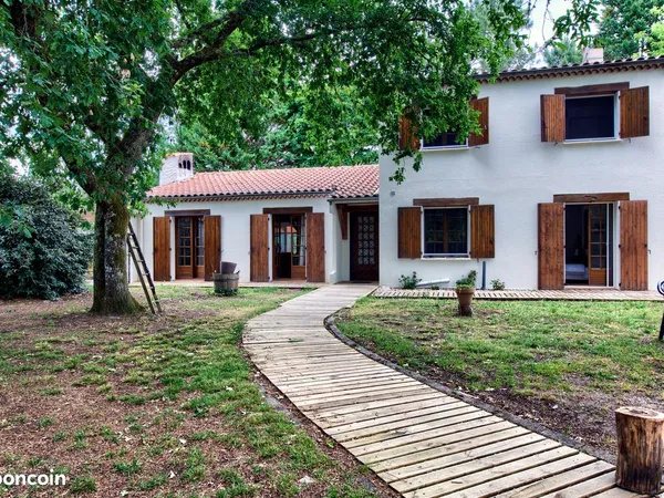 Location longue durée grande maison