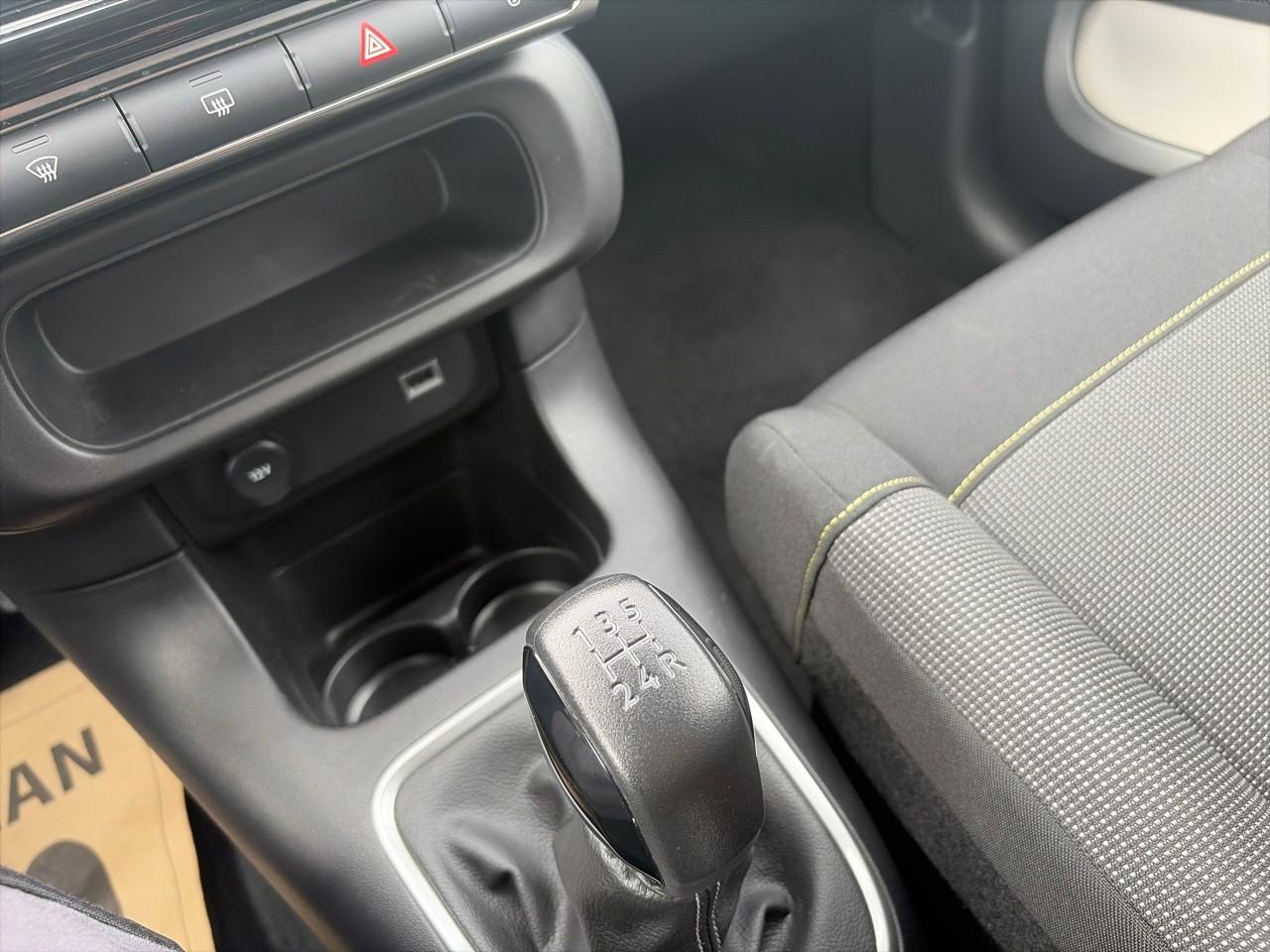 Citroën C3 1.2 puretech 83ch s&s shine — photo 20