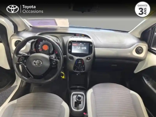 Toyota Aygo 1.0 vvt-i 72ch x-play x-shift 5p — photo 7