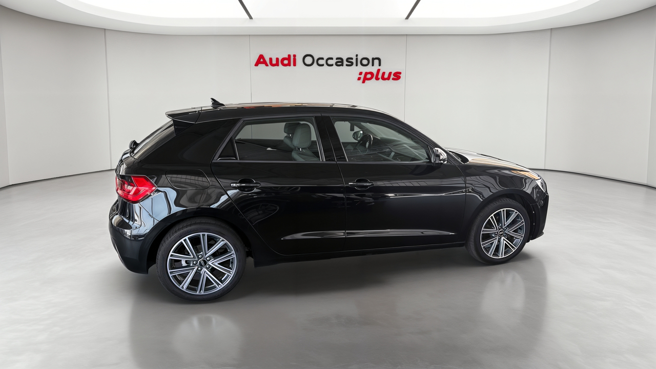 Audi A1 Sportback 30 TFSI 110 ch S tronic 7 — photo 6