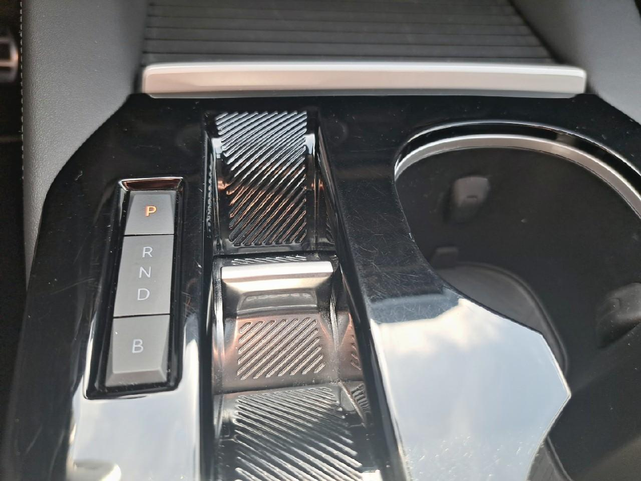 Citroën C5 X hybride rechargeable 225 s&s e-eat8 shine pack — photo 14