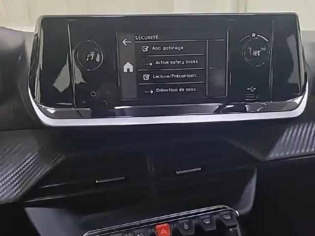 Peugeot 208 puretech 75 s&amp;s bvm5 — photo 20