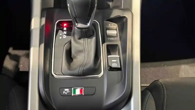 Alfa Romeo Tonale 1.5 hybrid 130 ch tct7 — photo 39