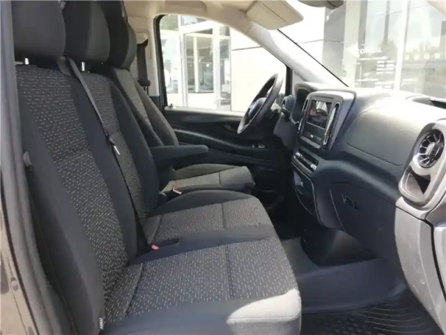 Mercedes Vito 116 cdi compact bva rwd — photo 37