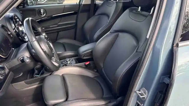 Mini Mini countryman 125 - 95 ch all4 bva6 — photo 4