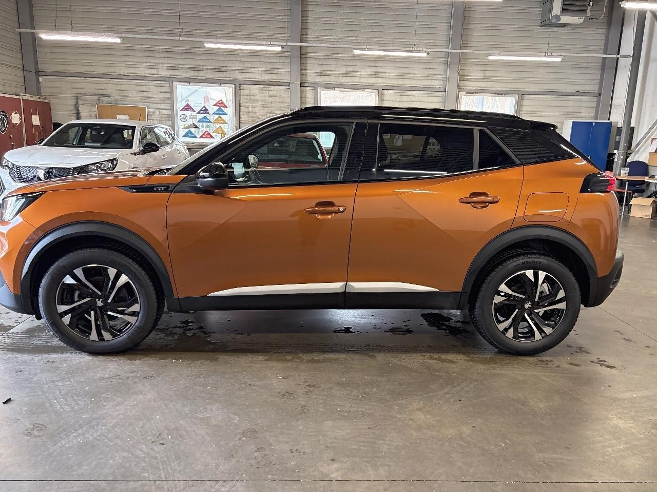 Peugeot 2008 puretech 130 s&s bvm6 gt — photo 4