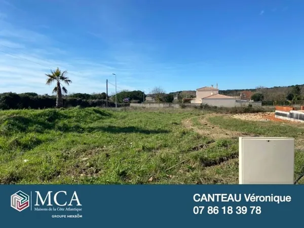 Terrain 329 m²