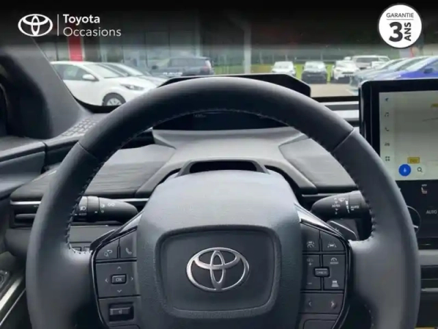 Toyota C-Hr + 224ch 77kwh design grande autonomie — photo 13