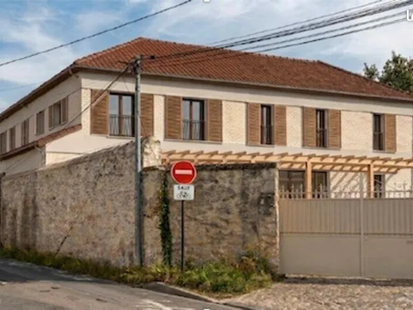 Bureaux 250 m² SENLIS