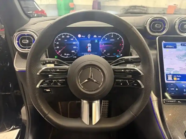 Mercedes Glc 220 d 4matic amg line — photo 37