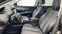 Peugeot 3008 1.2 PureTech 130ch S&S Allure EAT8 — photo 9