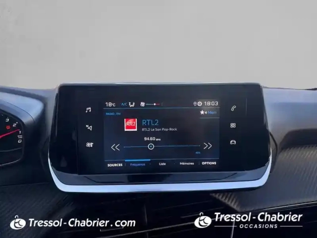 Peugeot 208 puretech 75 s&amp;s bvm5 style — photo 22