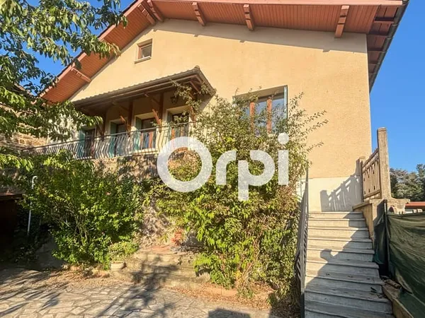 Maison 4 pièces 142 m²
