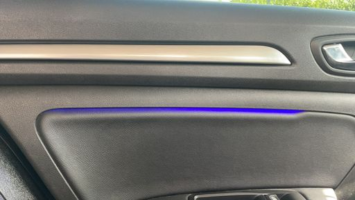 Renault Megane Estate 1.5 dCi 110 - Intens – 2018 – 111679 km – Diesel – Boîte Manuelle — photo 24