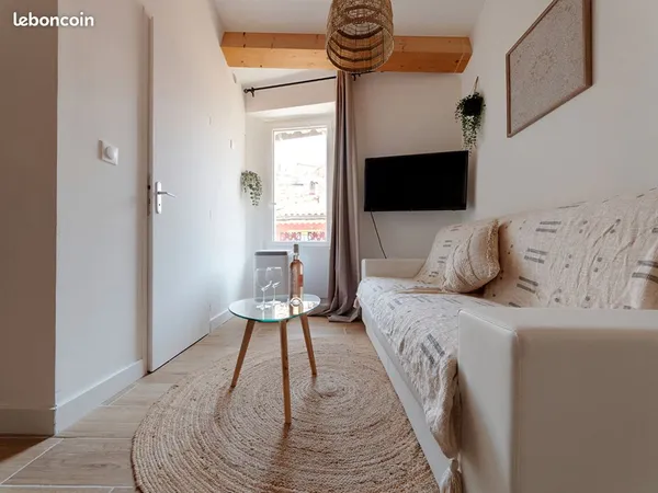 Château 6 pièces 90 m²