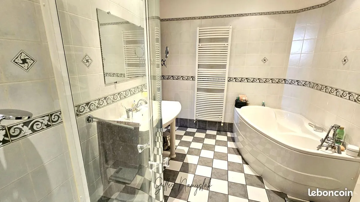 Photo 13